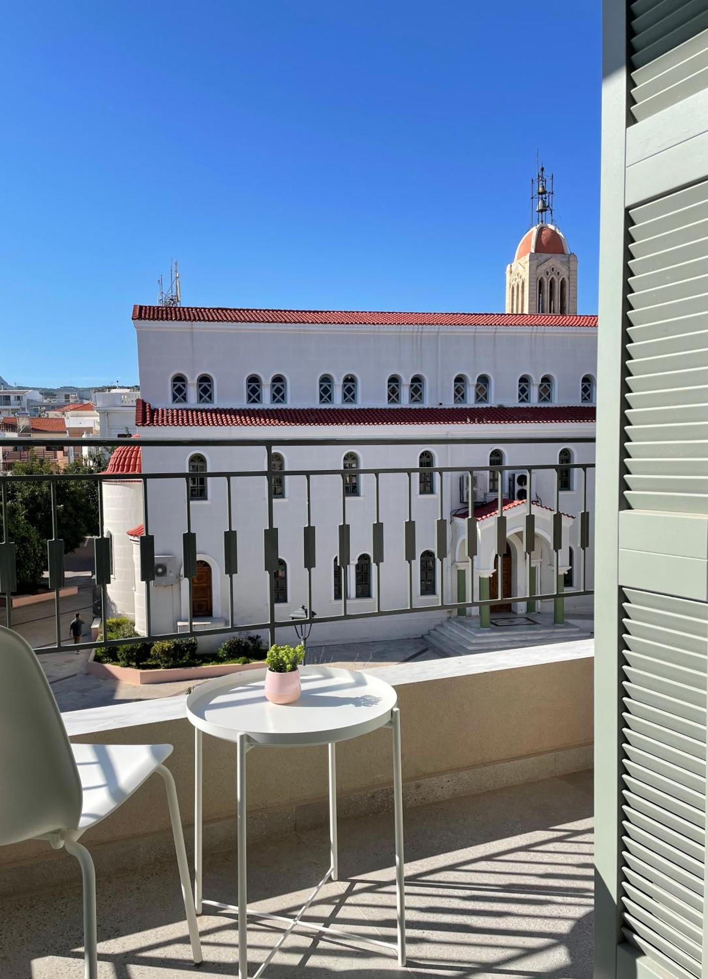 The Met Suite 3, Elegant Stay Centrally In Rethymno! Екстер'єр фото